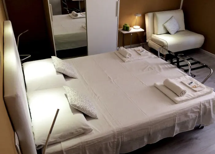 Forum Guest House Parma Hébergement de vacances *