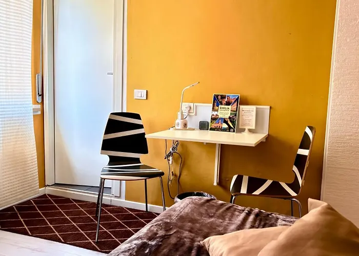 Forum Guest House Parma Hébergement de vacances *